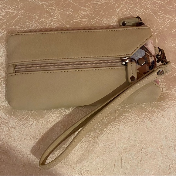 NEW Fiorelli Upright Wallet/Wristlet - Picture 5 of 10